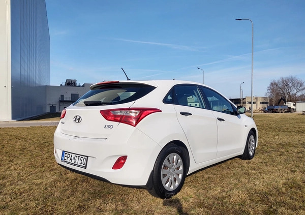 Hyundai I30 cena 30900 przebieg: 190900, rok produkcji 2016 z Pabianice małe 46